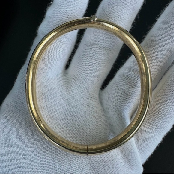 VTG Monet Victorian Revival Etched Gold Slider Bangle Bracelet - Picture 4 of 9